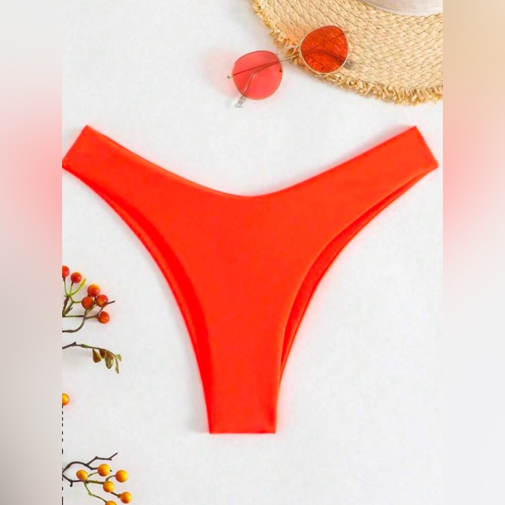 SHEIN orange bikini bottom NEVER WORN SIZE MEDIUM